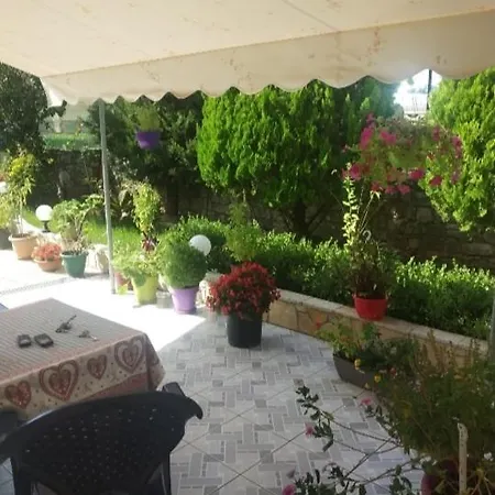 Zira Sulo Maison d'hôtes *